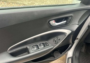 Hyundai Santa Fe III SUV Facelifting 2.0 CRDi 185KM 2016 Hyundai Santa Fe 2.0CRDi 185KM 2016r. 4WD Salon Polska 2.0 Diesel 185KM, zdjęcie 10