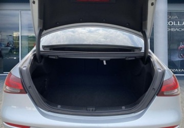 Mercedes Klasa E W214 Sedan 2.0 220d 197KM 2023 Mercedes-Benz Klasa E 220 d 4Matic 9G-TRONIC Avantgarde 2.0 Diesel 197KM, zdjęcie 16