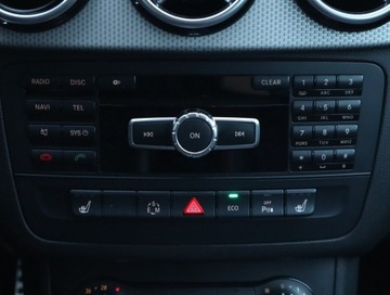 Mercedes Klasa B W246 Sports Tourer 180 BlueEFFICIENCY 122KM 2013 Mercedes B B 180, Automat, Skóra, Xenon, Bi-Xenon, zdjęcie 14