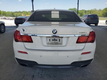 BMW Seria 7 F01 Sedan L Facelifting 750Li 450KM 2014 BMW Seria 7 750I, 2014, od ubezpieczalni 4.4 Benzyna 450KM, zdjęcie 5