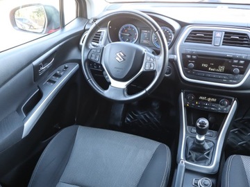 Suzuki SX4 II S-cross 1.6 DDiS 120KM 2014 Suzuki SX4 S-Cross 1.6 DDiS AllGrip, 4X4, Xenon, zdjęcie 6