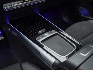 Mercedes GLB SUV 2.0 220d 190KM 2025 MERCEDES-BENZ GLB 220 d 4-Matic AMG Line 2.0 (190KM) 2025, zdjęcie 10