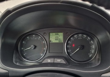 Skoda Fabia II Kombi Facelifting 1.2 TSI 85KM 2012 Skoda Fabia Lift SLICZNA 1.2 TSI Benzyna BOGATA WERSJA Family 2013r Zadbana, zdjęcie 15