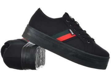 BUTY TRAMPKI DAMSKIE MTNG CANVAS 3 BLACK C46857