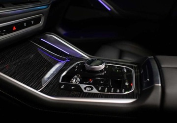 BMW X6 G06 2025 BMW X6 xDrive30d, Panorama, Pneumatyka, Hak, Pakiet Innowacji, 22 Cale 3.0, zdjęcie 8