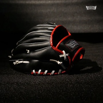 high quality Outdoor Sports black Baseball Glove Softball Practice free siz