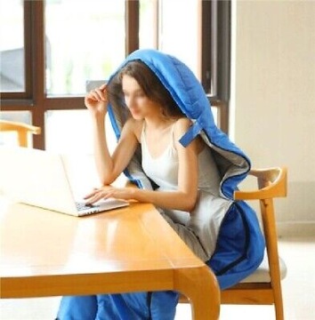 ТЕПЛЫЙ СПАЛЬНИК ЭКСТРЕННЫЙ 0,95КГ ТУРИСТ 2В1