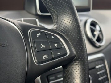Mercedes CLA C117 Shooting Brake 2.0 250 211KM 2016 Mercedes-Benz CLA 2.0 Benzyna 211KM, zdjęcie 17