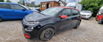 Citroen C3 III 2017 Citroen C3 102017r, 1.2 Benzyna. Uszkodzony tyl. Jezdzi. 1.2 Benzyna, zdjęcie 1