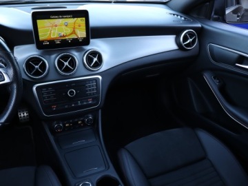 Mercedes CLA C117 Coupe 1.6 200 156KM 2016 Mercedes CLA 200, Salon Polska, Serwis ASO, zdjęcie 7