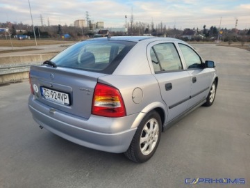 Opel Astra F Hatchback 1.6 i 16V 100KM 2002 Opel Astra 1.6i rewelacyjna serwis bezwypadkowa 1.6 Benzyna 100KM, zdjęcie 5