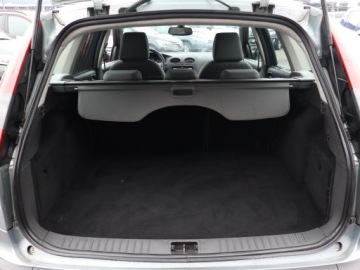 Ford Focus II Focus C-Max 1.6 TDCi 109KM 2005 Ford Focus 1.6 TDCi, HAK, Klima, Klimatronic,ALU, zdjęcie 13