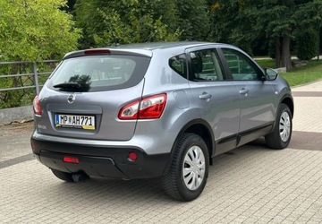 Nissan Qashqai I Crossover 2.0 141KM 2011 Nissan Qashqai Nissan Qashqai 2.0 4x4 tekna 2.0 Benzyna 141KM, zdjęcie 2