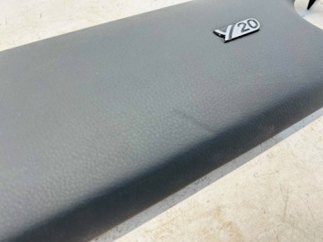 YARIS III ЛИФТ КРЫШКА РЕШЕТКИ КОНСОЛИ ПРАВАЯ Y20