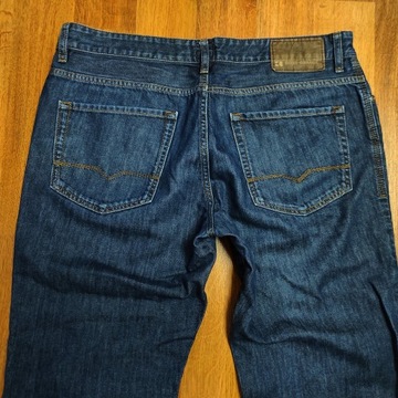 HUGO BOSS BO1 SPODNIE JEANS 36/34