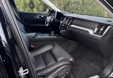 Volvo V60 II  2022 Volvo V60 LIFT FullLed Skora Kamera Podgrz Fotele Kierownica Alu19 Gwaranc, zdjęcie 23