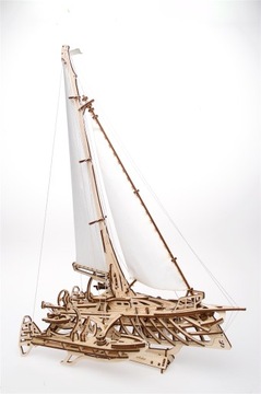 Trimaran Jacht mechaniczne puzzle 3D UGears