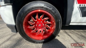 Chevrolet Silverado II 2017 Chevrolet Silverado 5.3v8 Turbo 502KM tuning 49 tys km piekny doinwestowan, zdjęcie 17