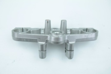 SUZUKI GSF 600 BANDIT N 00-05 ВЕРХНЯЯ ПОЛКА