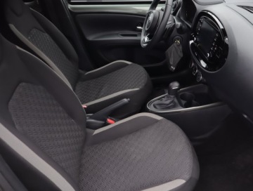 Toyota Aygo X 1.1 VVT-i 72KM 2022 Toyota Aygo X 1.0, Salon Polska, 1. Właściciel, zdjęcie 8