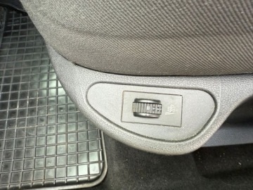 Peugeot 308 I SW 1.6 THP 156KM 2010 Peugeot 308 308 SW KLIMATYZACJA TEMPOMAT PANORAMA DACH GRZANE FOTELE GWARA, zdjęcie 11