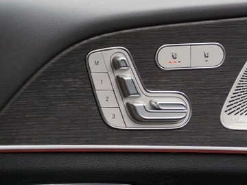 Mercedes GLE V167 SUV Facelifting 2.0 300d 269KM 2025 MERCEDES-BENZ GLE 300 d 4-Matic AMG Line 2.0 (269KM) 2025, zdjęcie 10