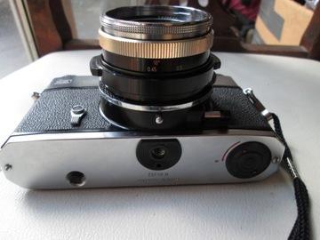 Фотоаппарат Voigtlander ICAREX 35S TM В КОМПЛЕКТЕ С ТЕССАР 50/2,8 М-42