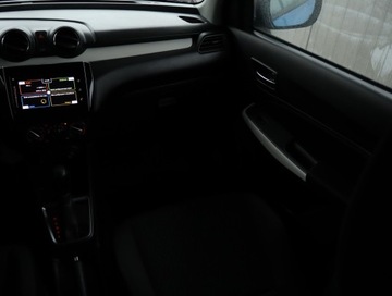 Suzuki Swift VI Hatchback 1.2 DualJet 90KM 2018 Suzuki Swift 1.2 DualJet, Salon Polska, zdjęcie 7