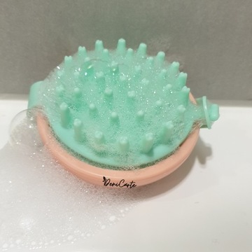 МАССАЖНАЯ ЩЕТКА ДЛЯ МЫТЬЯ ВОЛОС, ГОЛОВЫ И ТЕЛА