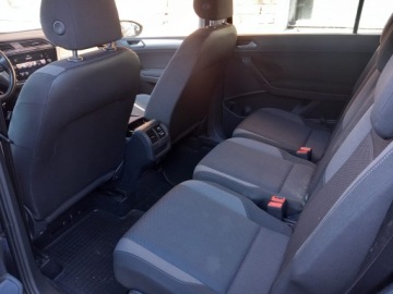 Volkswagen Touran III 2017 VW Touran 1.2 benzyna 116KM 2017r 7 osobowy, zdjęcie 5