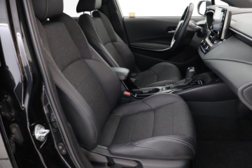 Toyota Corolla XII TS Kombi 1.8 Hybrid 122KM 2021 Toyota Corolla 1.8 Hybrid, Salon Polska, zdjęcie 6