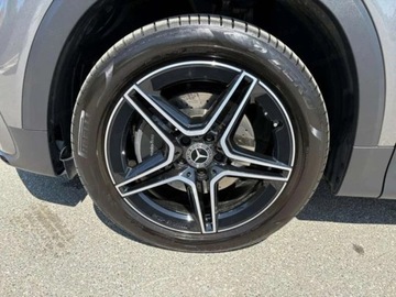 Mercedes GLB SUV Facelifting 2.0 220 190KM 2025 MERCEDES-BENZ GLB 220 4-Matic AMG Line 2.0 (190KM) 2025, zdjęcie 12