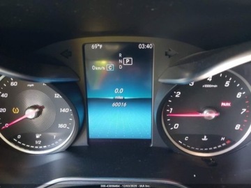 Mercedes Klasa C W205 2019 Mercedes-Benz Klasa C 2019 MERCEDES-BENZ C 300 2.0 Benzyna 255KM, zdjęcie 7