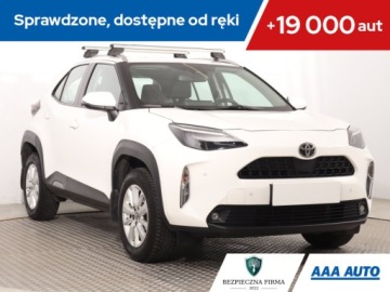 Toyota 2022 Toyota Yaris Cross 1.5 VVT-i, Salon Polska