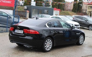 Jaguar XE Sedan 2.0 i4 180KM 2018 Jaguar XE Zarejestrowany Bezwypadkowy 2.0 Diesel 180KM, zdjęcie 10