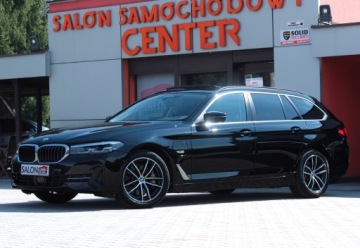 BMW Seria 5 G30-G31 Touring Plug-In 2.0 530e 292KM 2022 BMW 530e 292ps Panorama Hak ACC 4xKlima HiFi 18” Webasto Kamera Sam Parkuje