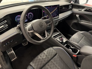 Volkswagen Tiguan III 2024 Volkswagen Tiguan 1.5 eHybrid PHEV R-Line DSG III, zdjęcie 9
