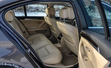 BMW Seria 5 F10-F11 Limuzyna 530d 245KM 2010 BMW Seria 5 3,0d (245KM) Automat Skory 3.0 Diesel 245KM, zdjęcie 12