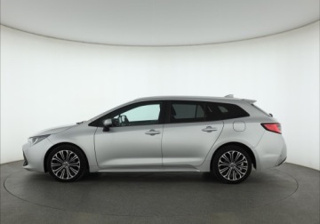 Toyota Corolla XII TS Kombi 1.8 Hybrid 122KM 2019 Toyota Corolla 1.8 Hybrid, Salon Polska, Automat, zdjęcie 2