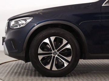 Mercedes GLC C253 SUV Facelifting 2.0 220d 194KM 2022 Mercedes GLC GLC 220 d 4MATIC, Salon Polska, zdjęcie 14