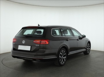 Volkswagen Passat B8 Variant 1.8 TSI BlueMotion Technology 180KM 2016 VW Passat 1.8 TSI, Salon Polska, 1. Właściciel, zdjęcie 4