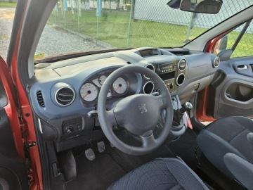 Peugeot Partner II Furgon 1.6 HDi FAP 92KM 2011 Peugeot Partner Opłacony Zdrowy Zadbany, zdjęcie 7
