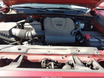 Toyota Tacoma II 2021 Toyota Tacoma SR5 V6 2021 3.5 Benzyna 278KM, zdjęcie 8