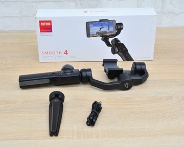 Идеальный выставочный стабилизатор для телефона Gimbal Zhiyun Smooth 4