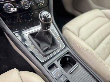 Volkswagen Golf VII Hatchback 3d 1.4 TSI BlueMotion Technology 150KM 2014 Volkswagen Golf 1.4 TSI 150KM, highline, skora, GRZANE FOTELE, polecam 1.4, zdjęcie 33