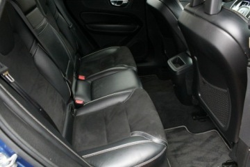 Volvo XC60 II Crossover D4 190KM 2018 Volvo XC 60 R-DESIGN 2.0 D4 190KM 4×4 AWD Salon Polska Finansowanie FV 23%, zdjęcie 14