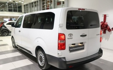 Toyota Proace II 2022 Toyota Proace Verso Kombi 2.0 D-4D Long 2.0 Diesel 145KM, zdjęcie 2