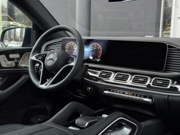 Mercedes GLE V167 SUV Facelifting 2.0 300d 269KM 2025 GLE Coupe 300 d 4-Matic AMG Line 2.0 (269KM) 2025, zdjęcie 8