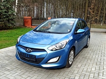 HYUNDAI i30 1.6CRDi 110KM LED Tempomat Klima Podgrzewana Kierownica/Fotele