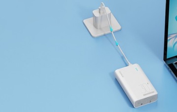 ROMOSS МОЩНЫЙ USB POWERBANK ДЛЯ ТЕЛЕФОНА 10000 МАЧ 2X USB-A USB-C QC PD 30 Вт